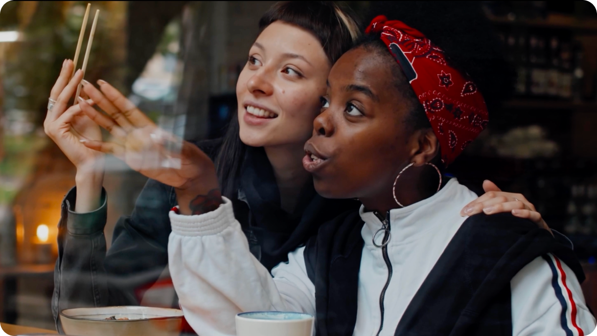 動画サムネイル