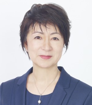 Mana Nabeshima